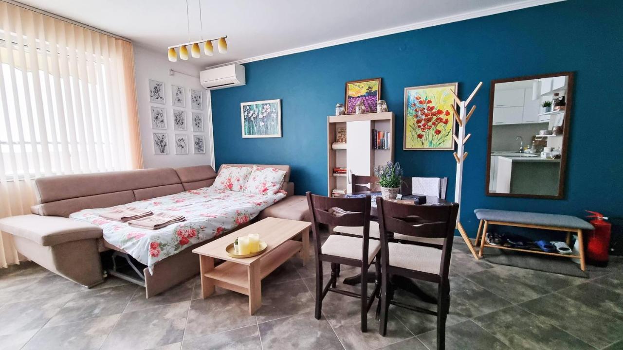 The View Veliko Tarnovo Apartment Exterior photo