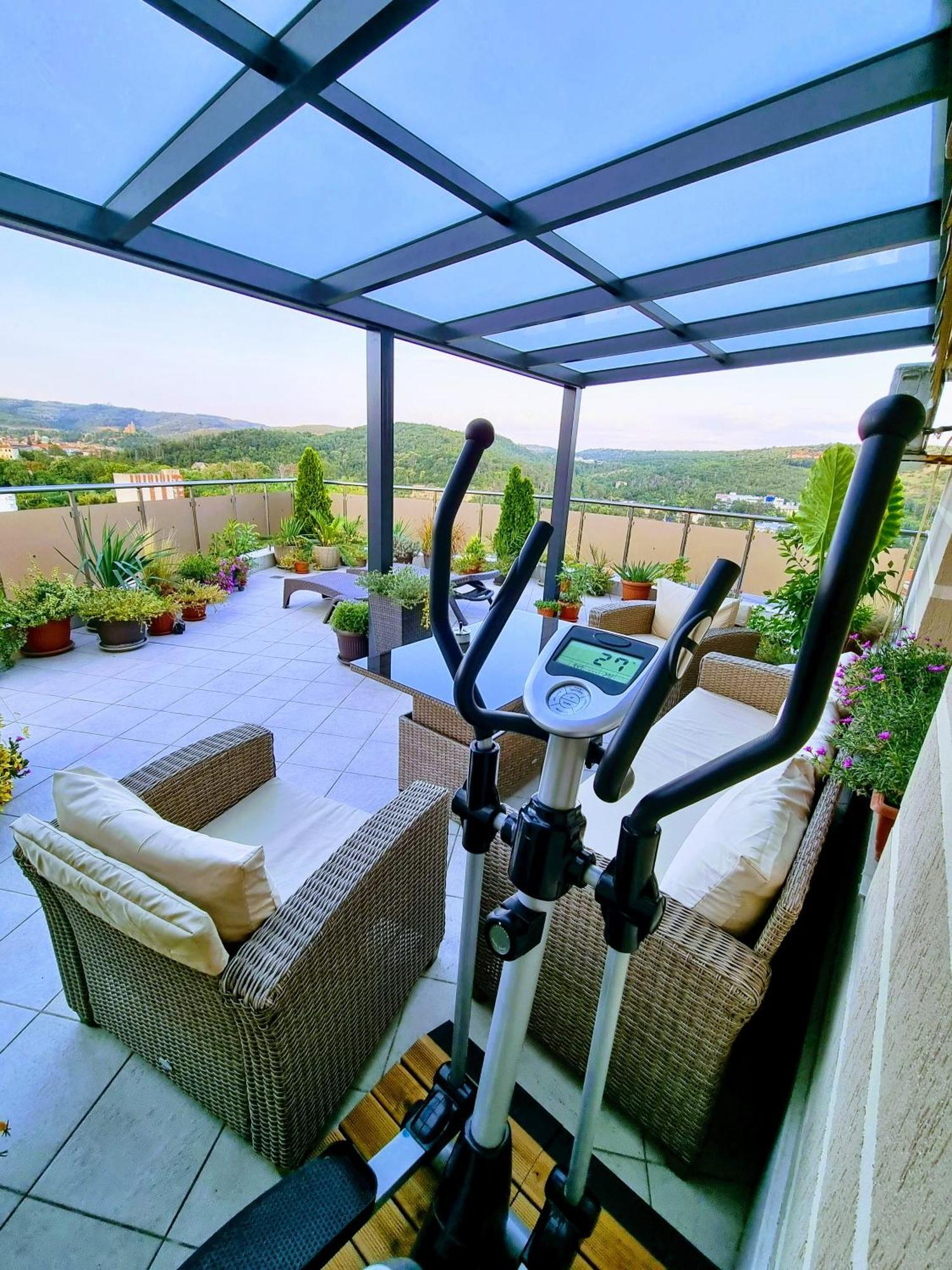 The View Veliko Tarnovo Apartment Exterior photo