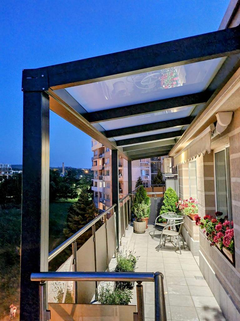 The View Veliko Tarnovo Apartment Exterior photo